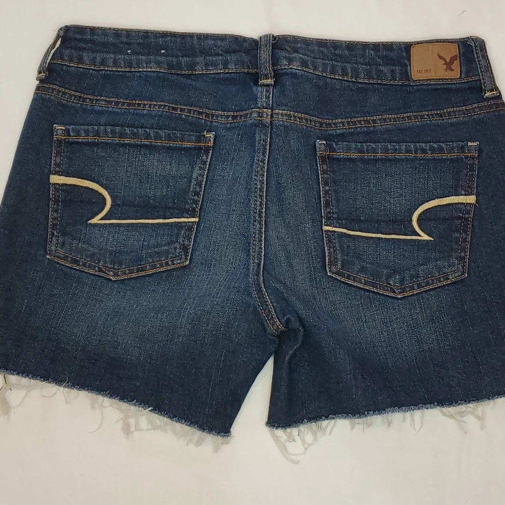 American Eagle jean shorts - Picture 4 of 4